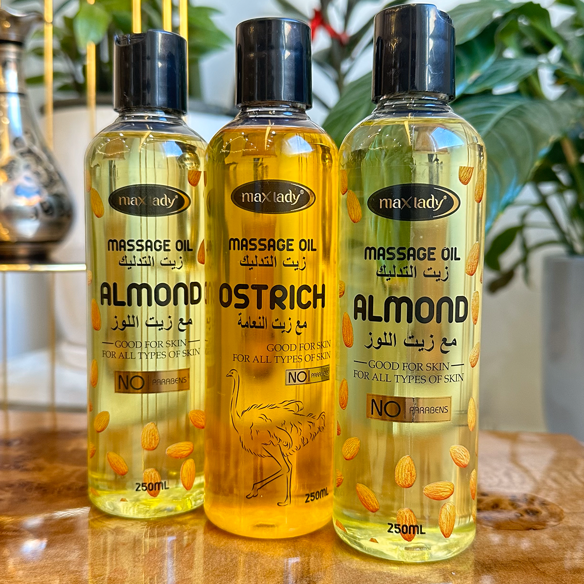 روغن ماساژ مکس لیدی مدل almond حجم 250 میل