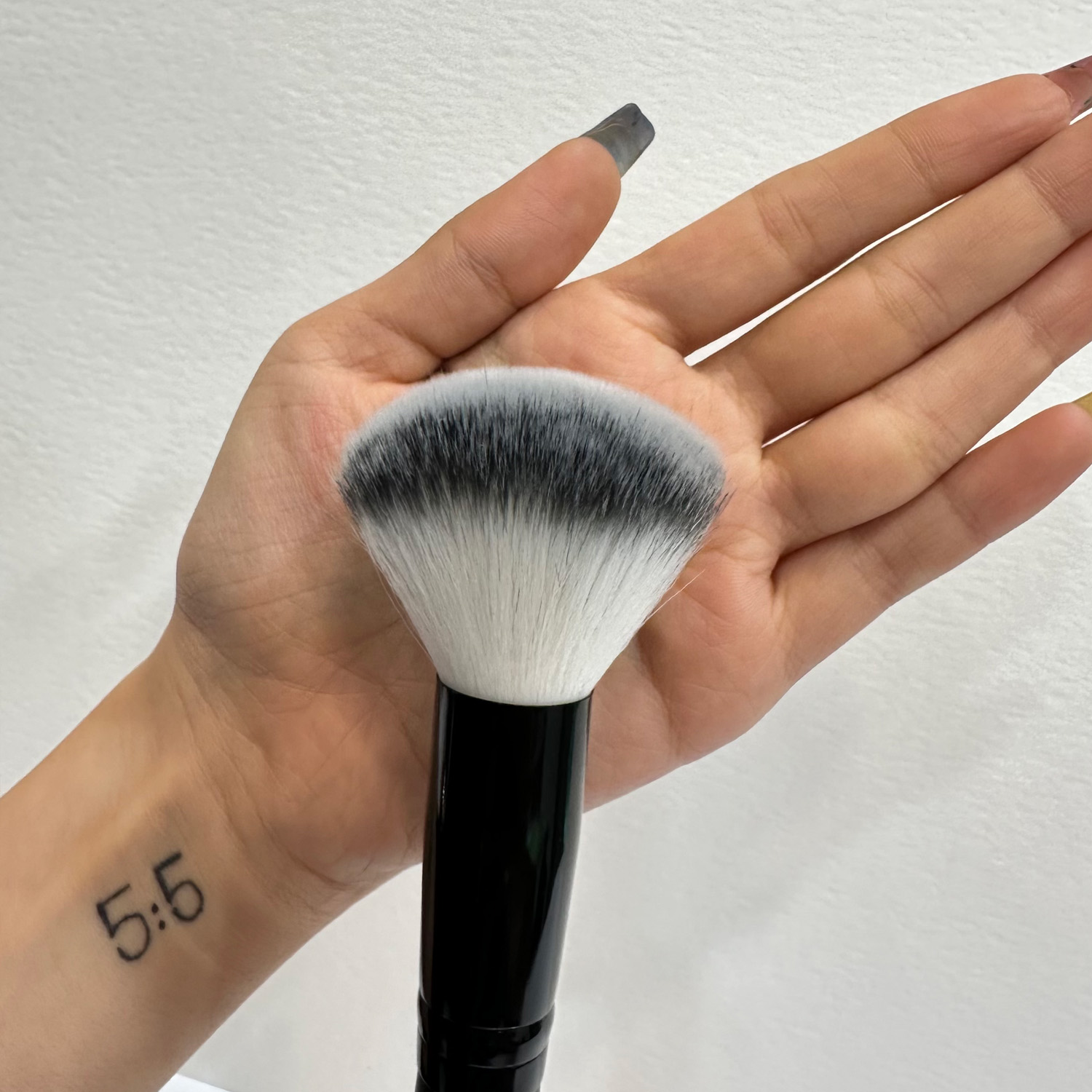 براش آرایشی gulflower مدل professional brush