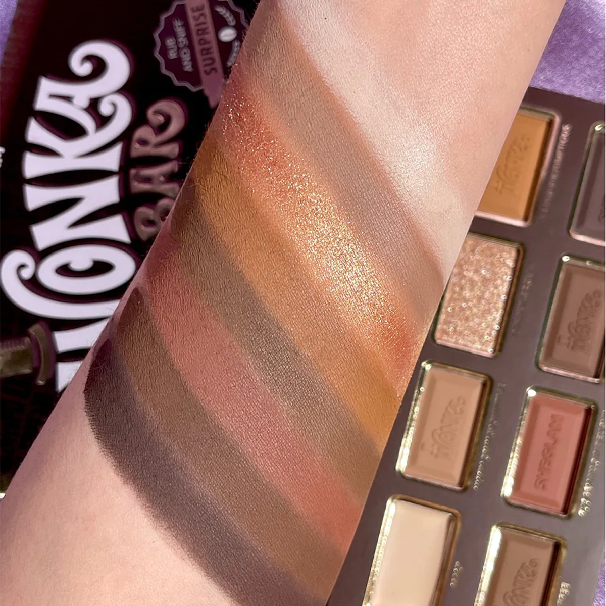 WILLY WONKA WONKA BAR EYESHADOW PALETTE