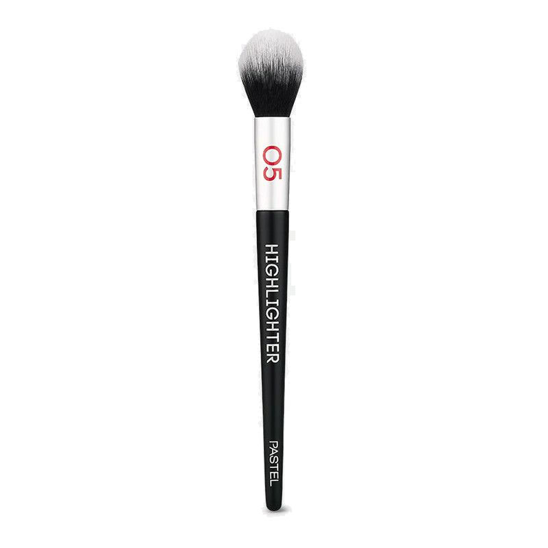 براش آرایشی هایلایتر پاستل PASTEL مدل Highlighter Brush کد 05