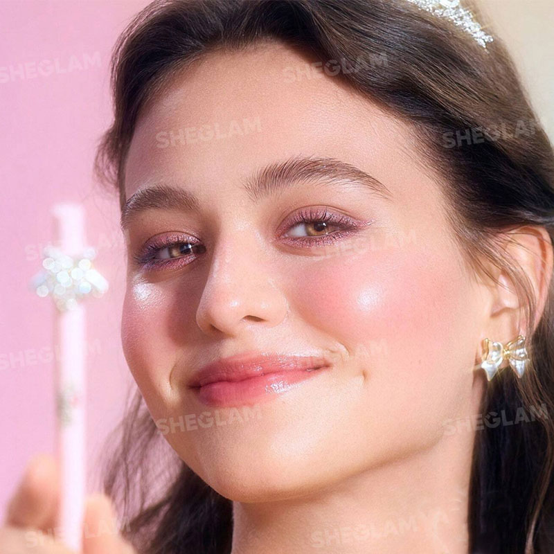 خط چشم صورتی شیگلم SHEGLAM مدل Glinda The Good Witch کالکشن The Wizard of OZ™