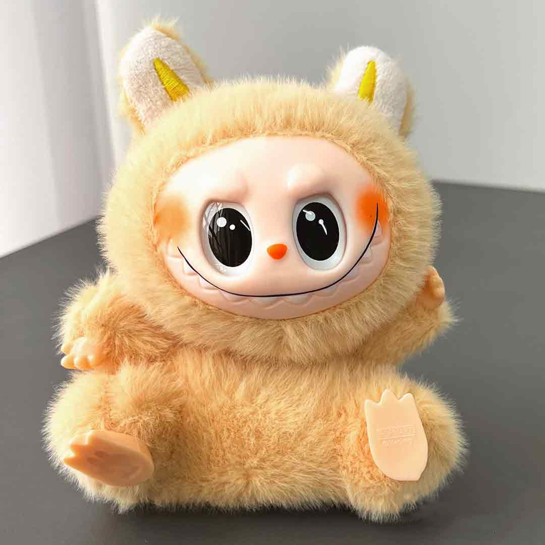 لبوبو-نشسته-3