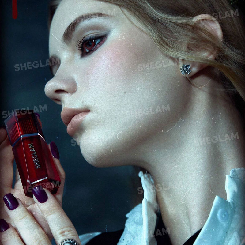 رژگونه مایع Forbidden Love شیگلم SHEGLAM کالکشن The Twilight Saga