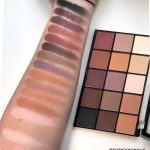 پالت سایه چشم 15 رنگ رولوشن Revolution کالکشن Reloaded رنگ Basic Mattes