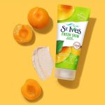 اسکراب لایه بردار زرد آلو سنت ایوز مدل Fresh Skin - Image 2