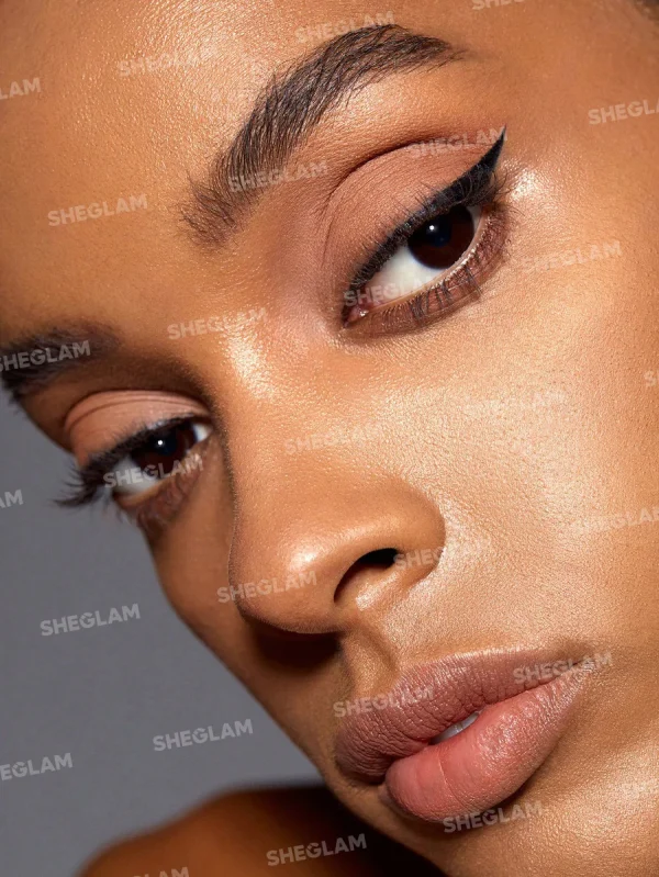 خط چشم دو در یک ماژیکی و استمپی فاکسی شیگلم GET FOXY EYE STAMP & LINER PEN - Image 3