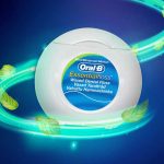 نخ دندان اورال بی مدل Essential Floss - Image 2