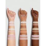 پودر فیکس 2 در 1 صورت و زیر چشم شیگلم مدل Insta-ready رنگ Translucent - Image 4