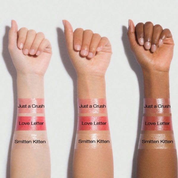 رژلب آبرسان شیگلم از کالکشن هلو کیتی رنگ Love Letter - Image 6