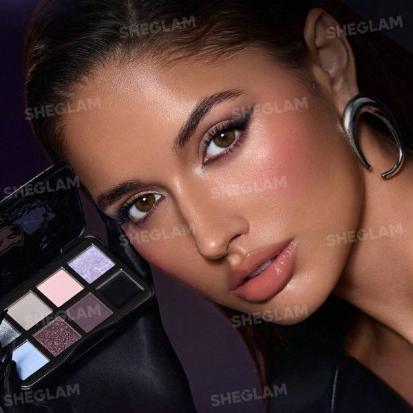 پالت سایه چشم 8 رنگ شیگلم Sheglam کالکشن CatWoman مدل Feline Fatale Palette - Image 2