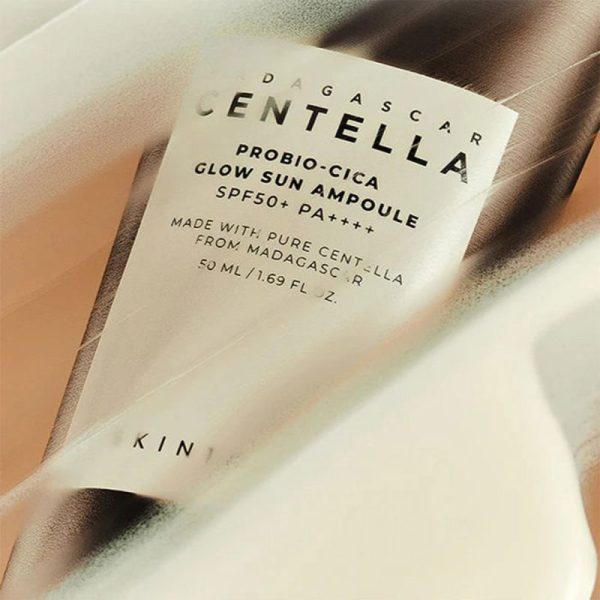 ضد آفتاب SPF50 تقویت کننده و درخشان کننده سنتلا Centella اسکین 1004 مدل پروبیو سیکا Madagascar Probio-cica Glow Sun حجم 50ml - Image 2