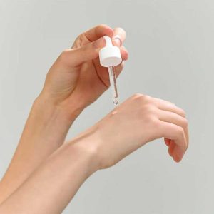 سرم آلفا آربوتین و عصاره برنج روشن کننده و ضدلک بیوتی آف جوسان Beauty Of Joseon مدل Glow Deep Serum Rise + Alfa Arbutin حجم 30ml