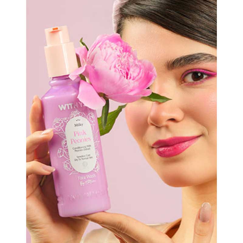 شوینده صورت شیری حاوی عصاره گل پیونی ویت یو With You مناسب پوست نرمال تا خشک مدل Pink Peonies حجم 200ml