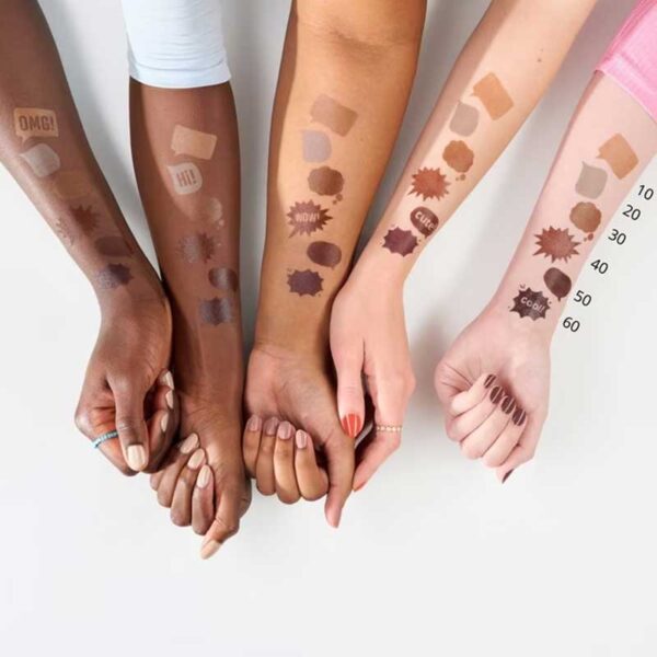 کانتور و برنزر استیکی اسنس Essence مدل Baby Got Bronze رنگ 40 Hazelnut Hug
