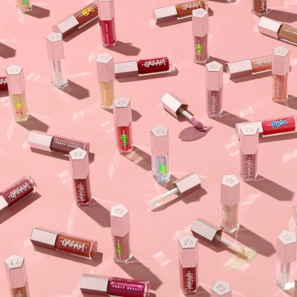 لیپ گلاس کرمی فنتی بیوتی Fenty Beauty مدل Gloss Bomb Cream