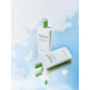 ضد آفتاب تسکین دهنده چای سبز سنتلا Centella مدل Tea Trica Soothing Sun Milk حجم 50ml