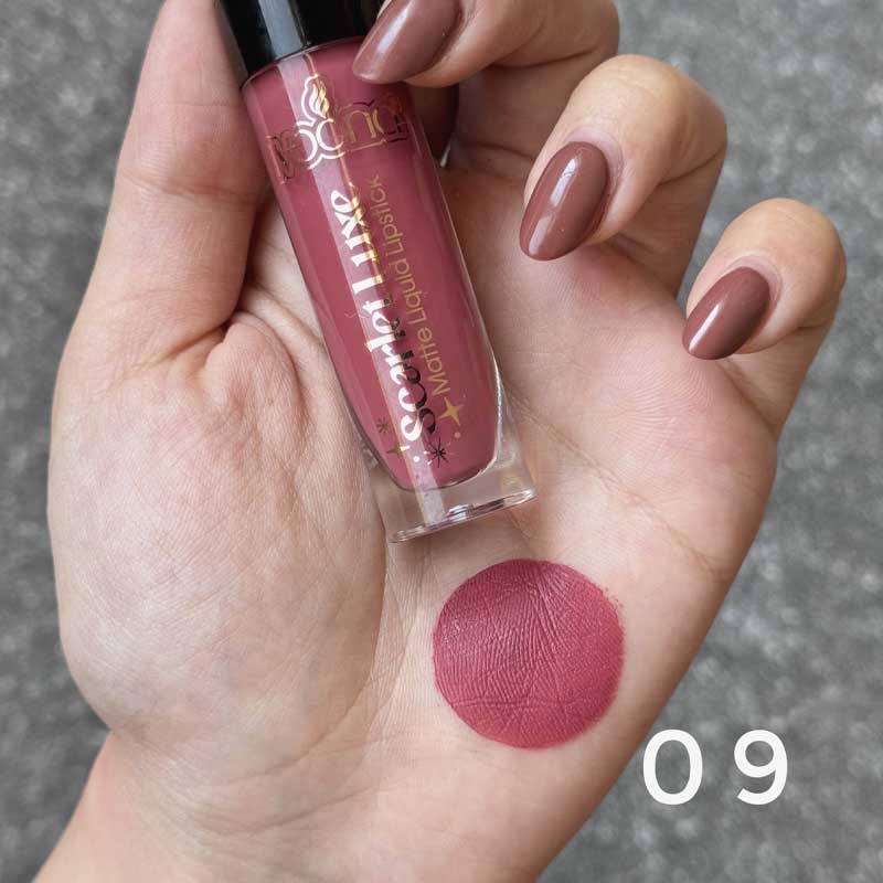 رژ لب مایع مات ایوونا Ivoona مدل Scarlet Luxe