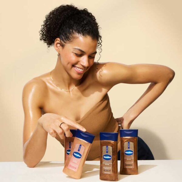 ژل روغن بدن براق‌ کننده وازلین Vaseline مدل Golden Hour Glow Bronze حجم 200ml