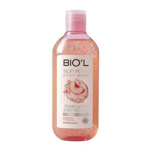 شامپو بدن بیول Biol مدل Silky Peach با رایحه هلو مناسب برای پوست چرب و معمولی حجم 400ml